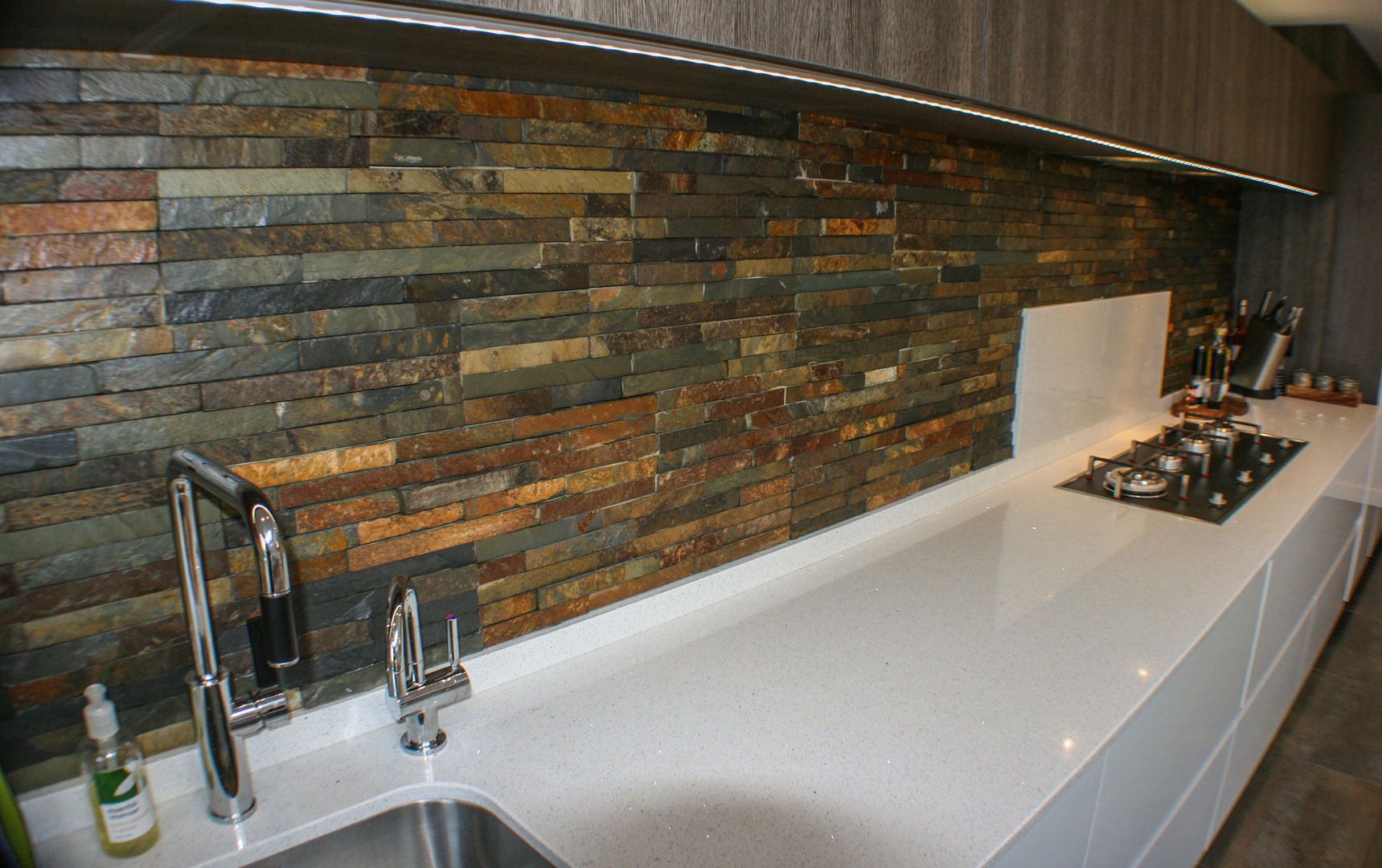 7 Cara Menghias Dinding Dapur Selain Menggunakan Keramik homify