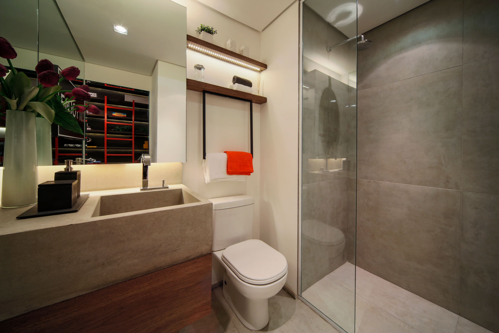 Como decorar um banheiro estreito e comprido | homify