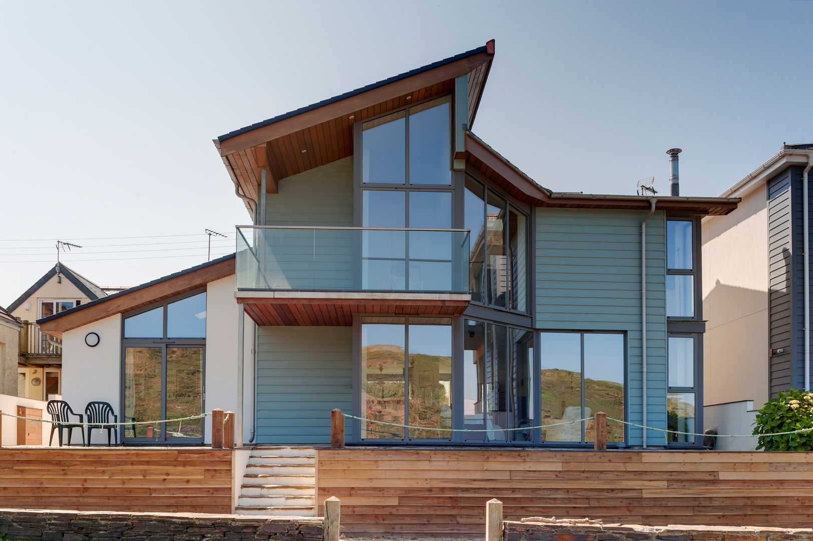 A nautical home just minutes from the shore | homify