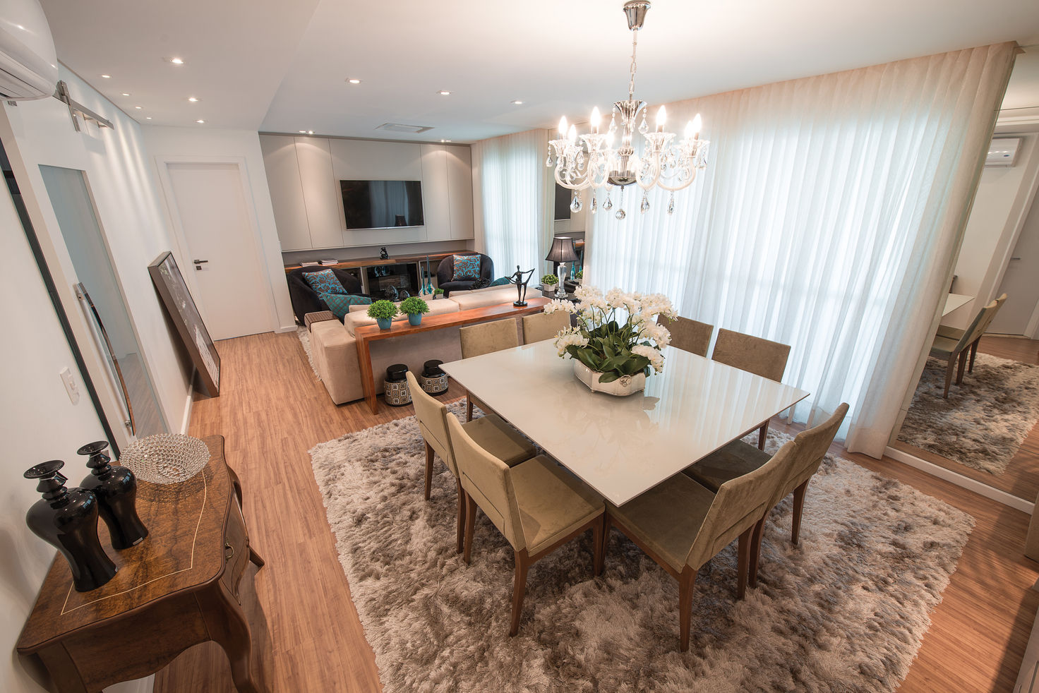 Modern ışıklandırma unsurlarıyla ferah ve büyüleyici bir daire! | homify