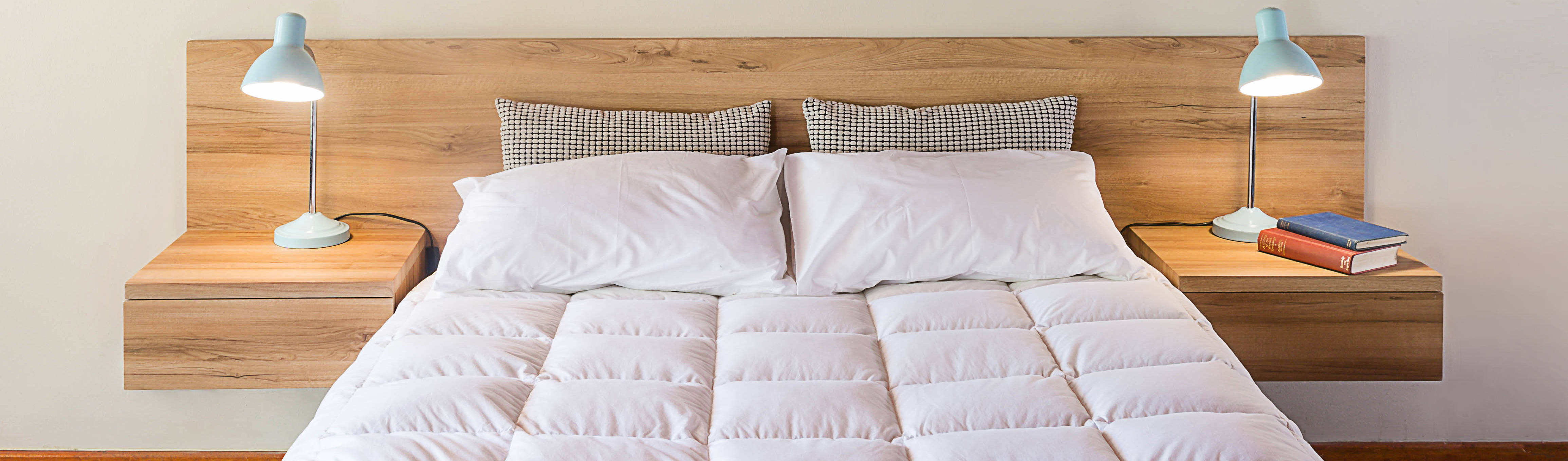 Contemporary Headboard with Pedestals homify