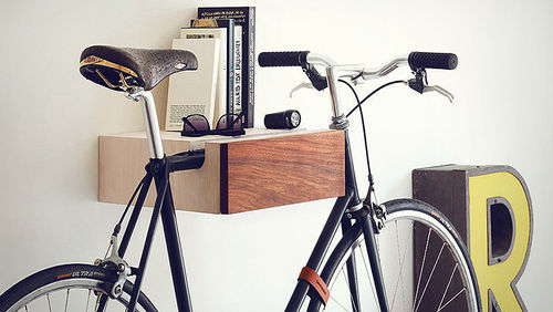 Come appendere la bicicletta in casa: spunti e soluzioni creative