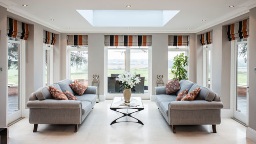 أجمل تصميمات لشبابيك زجاجية كبيرة Homify Homify