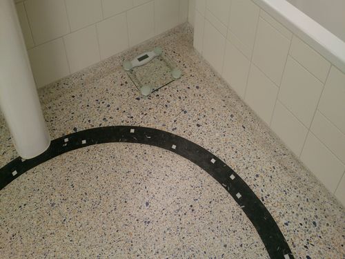 maatschappij gevolg scherp Een terrazzo vloer in de badkamer: 6 fraaie voorbeelden! | homify