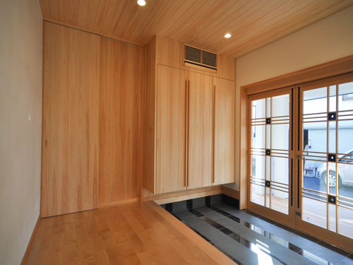 素敵な玄関ホールを作る5つのポイント Homify 素敵な玄関ホールを作る5つのポイント Homify