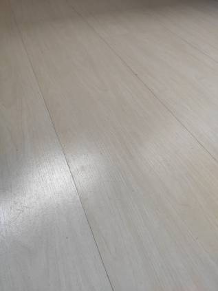 ラミネートフローリングの掃除の仕方 11ステップ 2つの手作りラミネート用洗剤 木の床の掃除 Homify ラミネートフローリングの掃除の仕方 11ステップ 2つの手作りラミネート用洗剤 木の床の掃除 Homify
