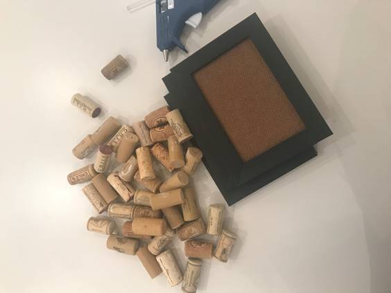 Diy Wine Cork Board Learn How To Make A In 6 Steps Homify