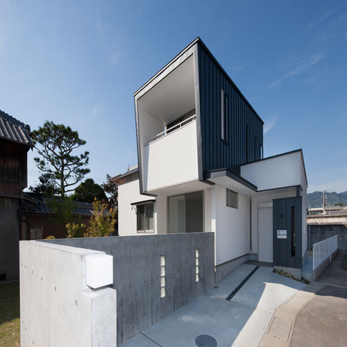 Desain Rumah Mungil dengan Konsep Minimalis Jepang yang Super Simpel Desain Rumah Mungil dengan Konsep Minimalis Jepang yang Super Simpel
