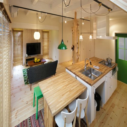 かわいいリビングで楽しく暮らす Homify