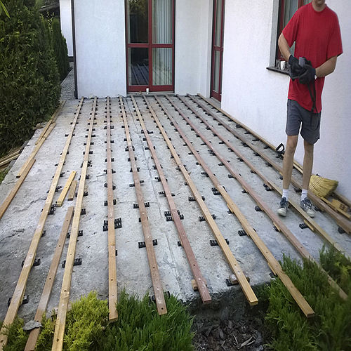 tubería sistema prototipo Como instalar un deck de madera en el patio | homify