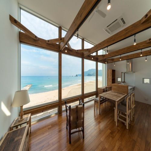 景色で毎日リフレッシュ 海が見える家5軒 Homify