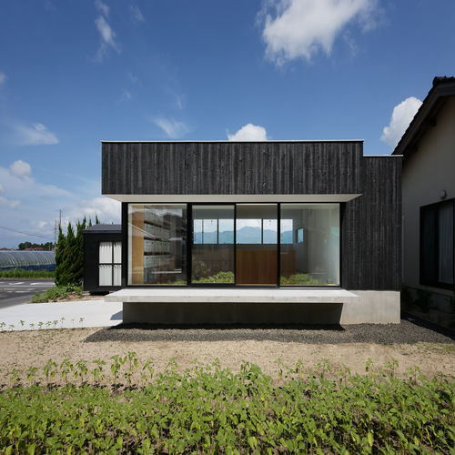 坪的平房 擁有 廣闊全景視野 並充分運用空間的設計 Homify 坪的平房 擁有 廣闊全景視野 並充分運用空間的設計 Homify