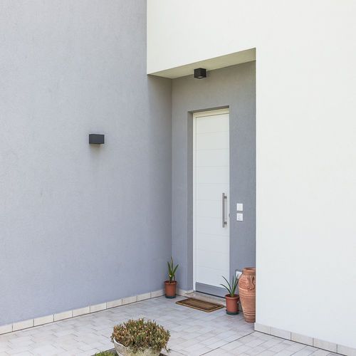 あなたのエントランスを魅力的に見せるユニークなドア13選 | homify