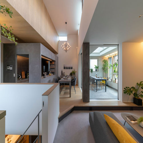 段差を活用したリビングbest5 空間の程よいアクセント Homify 段差を活用したリビングbest5 空間の程よいアクセント Homify