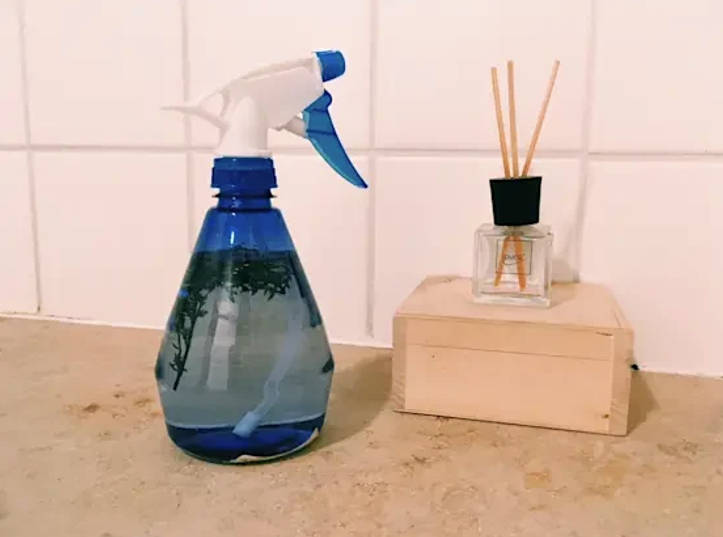 cómo hacer un limpiador multiusos DIY