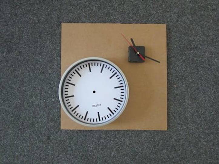 Como Fazer um Relógio de Papel (com Imagens) - wikiHow