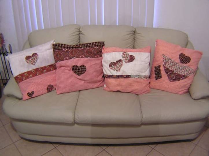 DIY Covers for cushions by reusing your old clothes homify