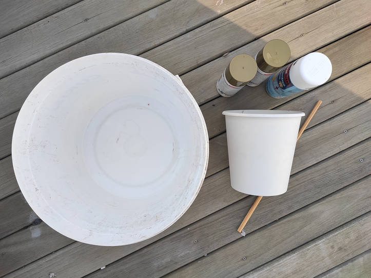How To: Make a DIY Gold Paint-Dipped, Faux-Porcelain Bowl (from