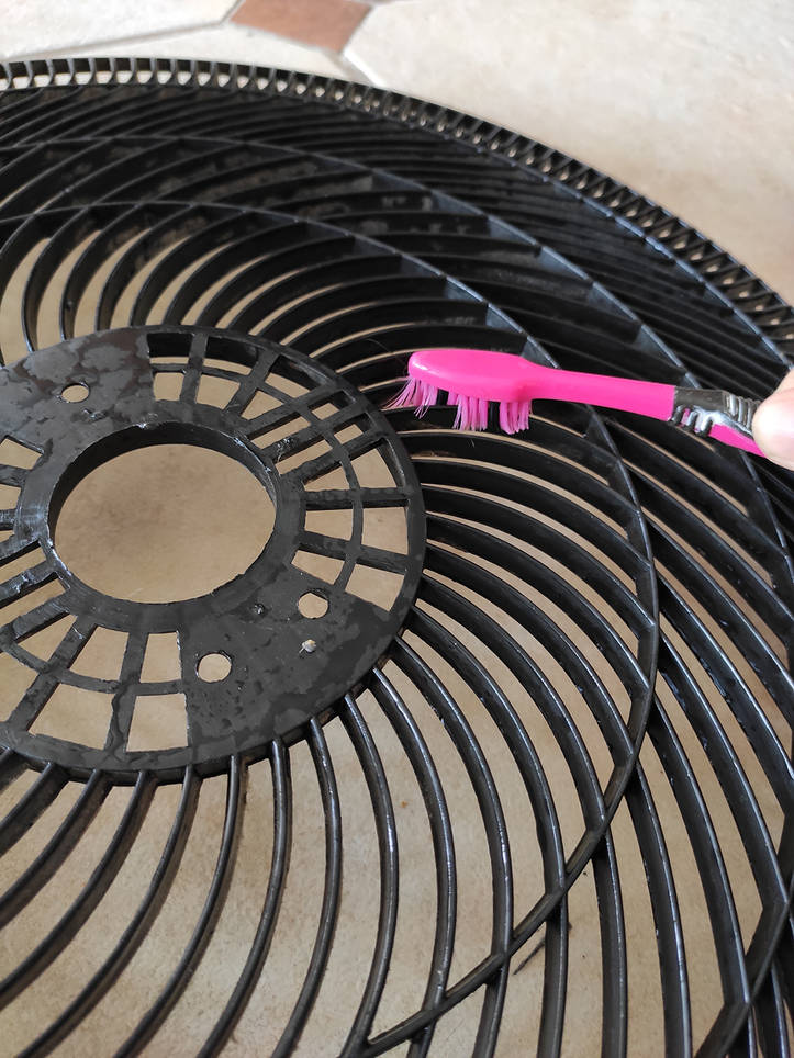 Ventilator säubern DIY: Ventilator richtig reinigen in nur 15 Minuten