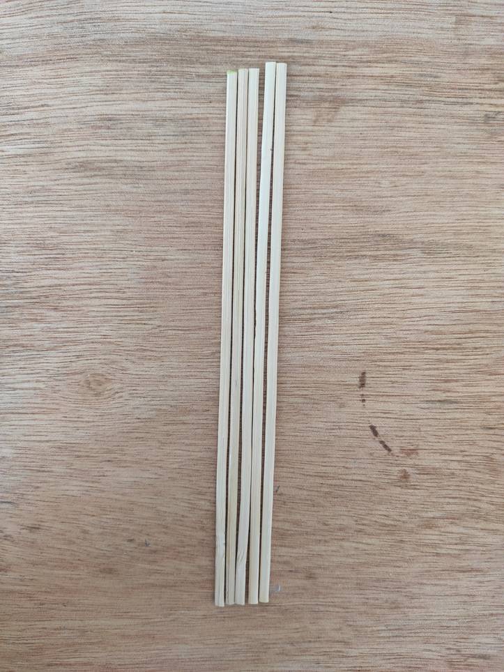 Cómo cortar madera de balsa: 10 Pasos (con imágenes)