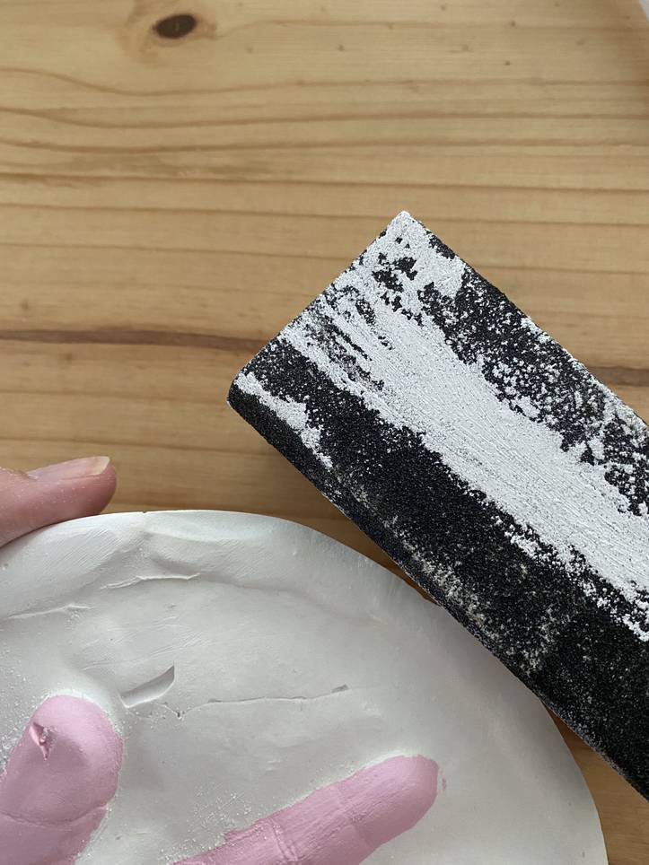 How to Repair Plaster of Paris For Crafts (In 4 Steps) - Becoming Homegrown