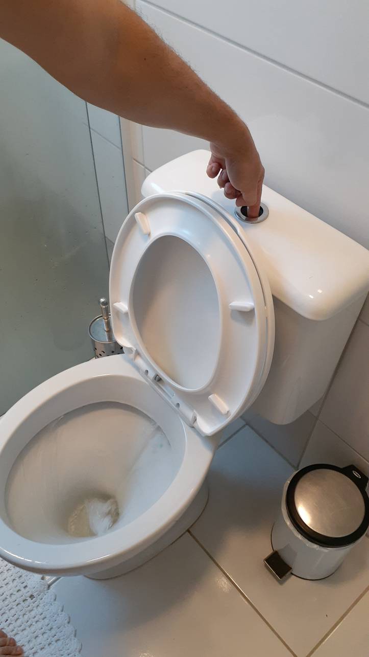 3 Méthodes pour Apprendre Comment Déboucher des Toilettes sans