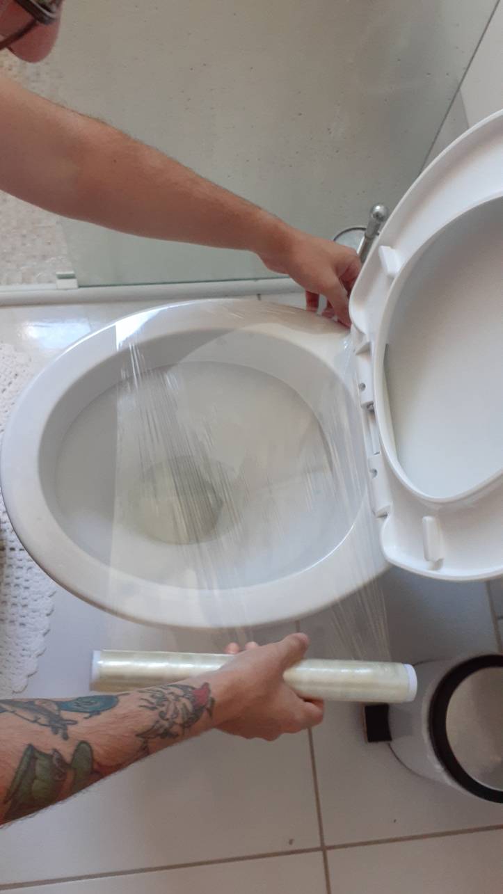 3 manières de déboucher des toilettes avec du bicarbonate de soude
