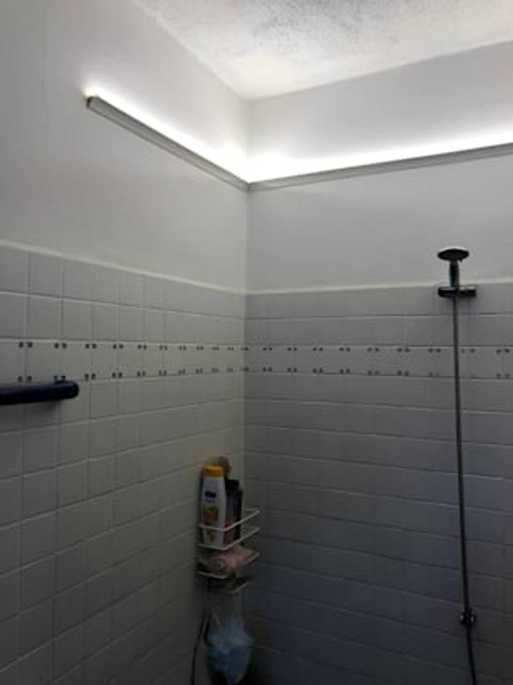Lámpara LED de pared/techo con cubierta