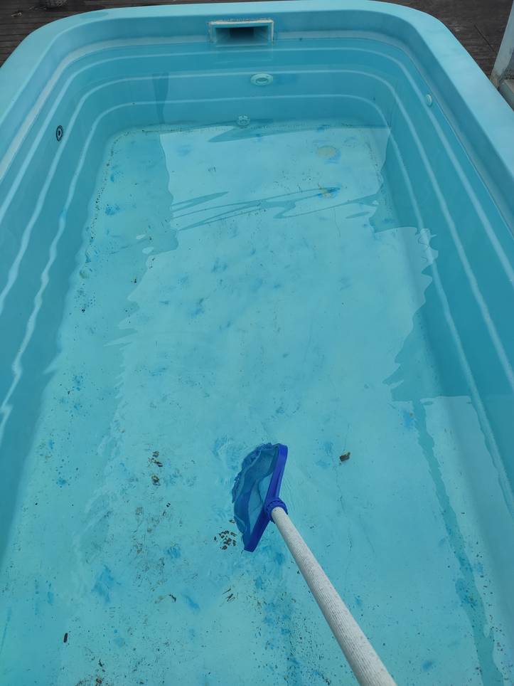Conexión del limpiafondos en las piscinas Gre