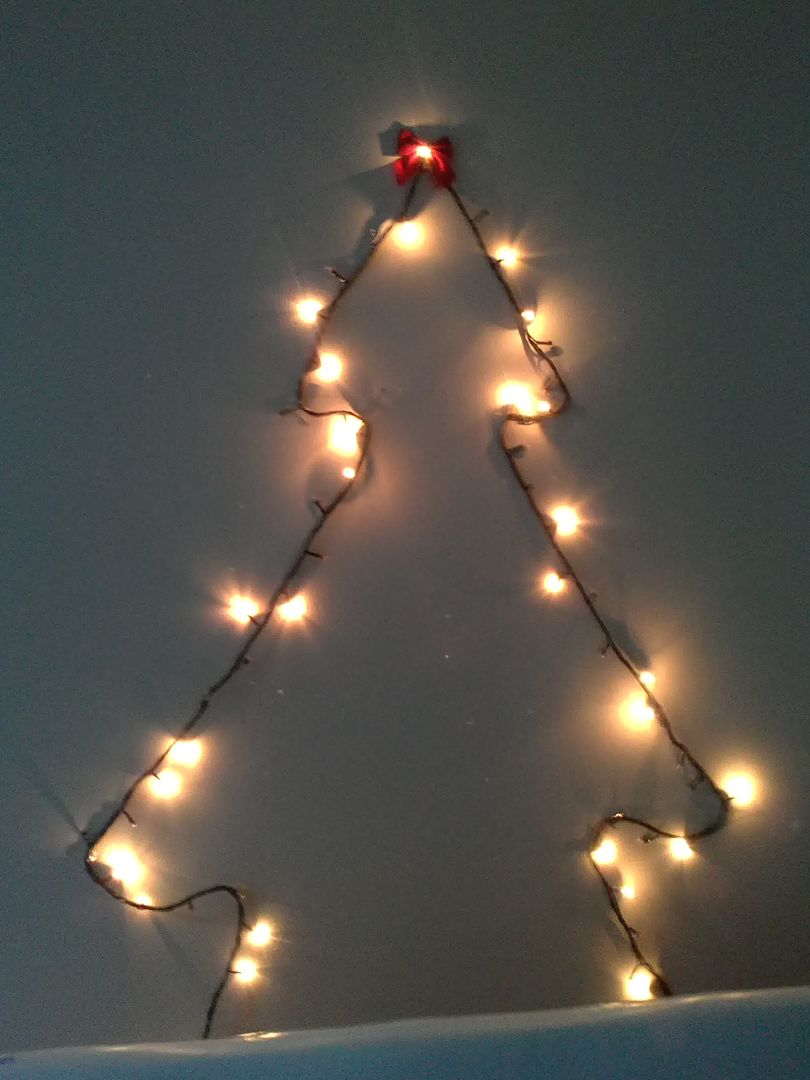 Işıklarla Ağaç Figürü Oluşturma