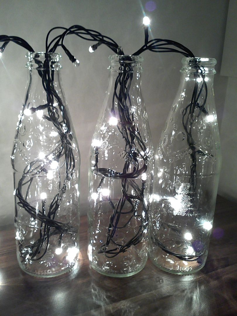 Yıldızlı Şişe: Işıklı şişelerle oda dekorasyonunu hareketlendirin