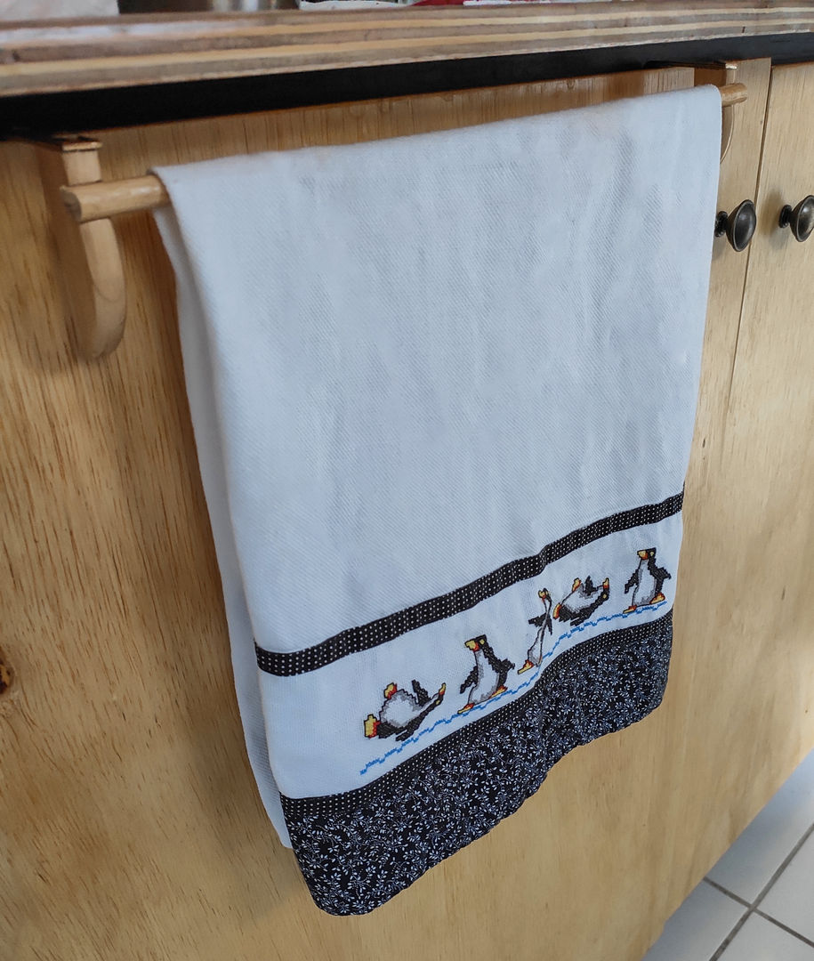 The Easiest DIY Dishcloth Hanger to Keep Your Kitchen Organized homify