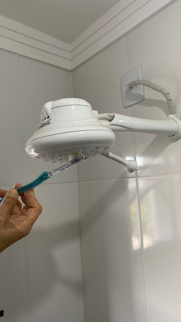 Cleaning Tips How To Clean And Unclog A Showerhead In 4 Steps homify