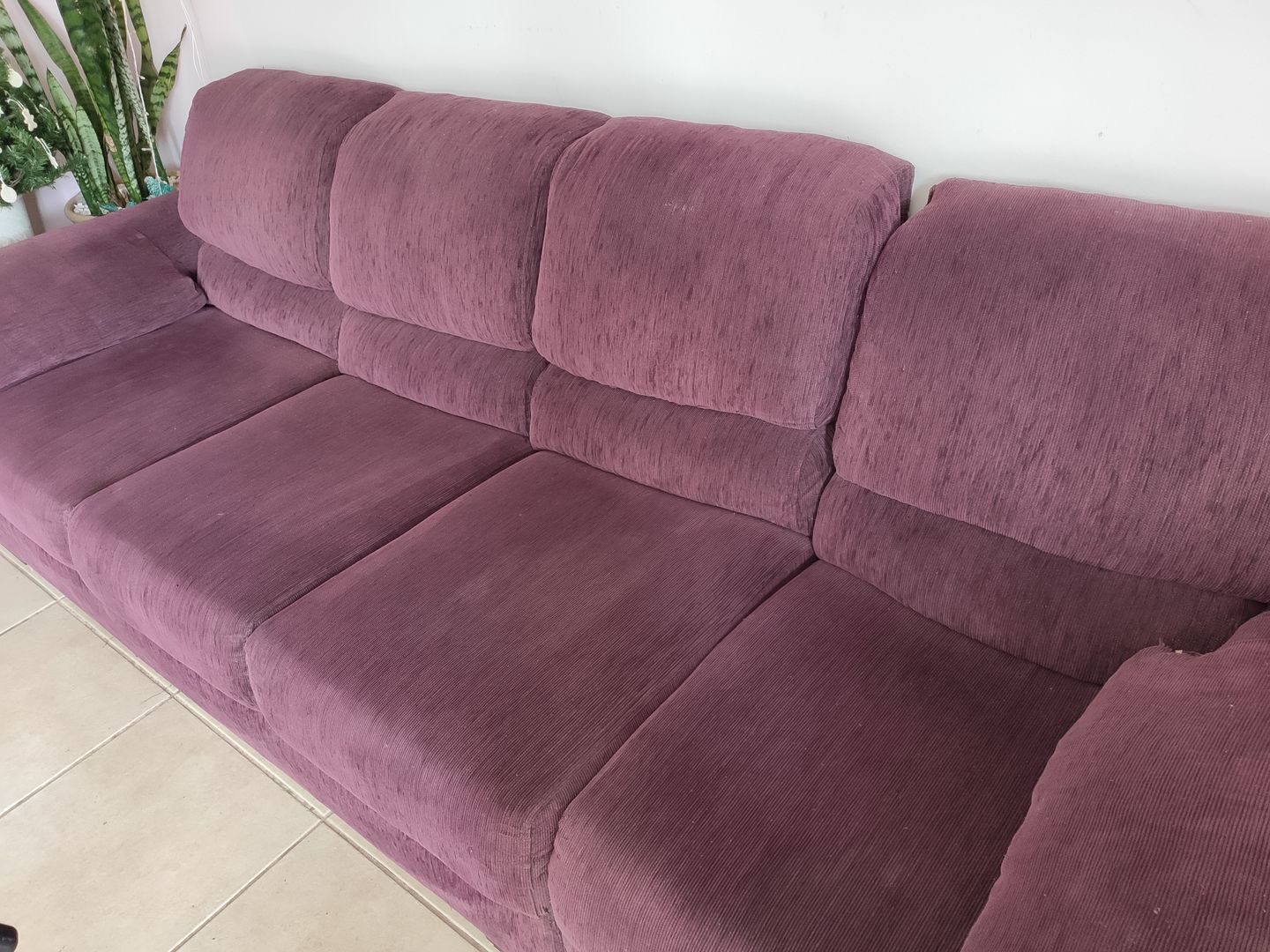 Cómo limpiar la tapicería del sofá - 8 pasos