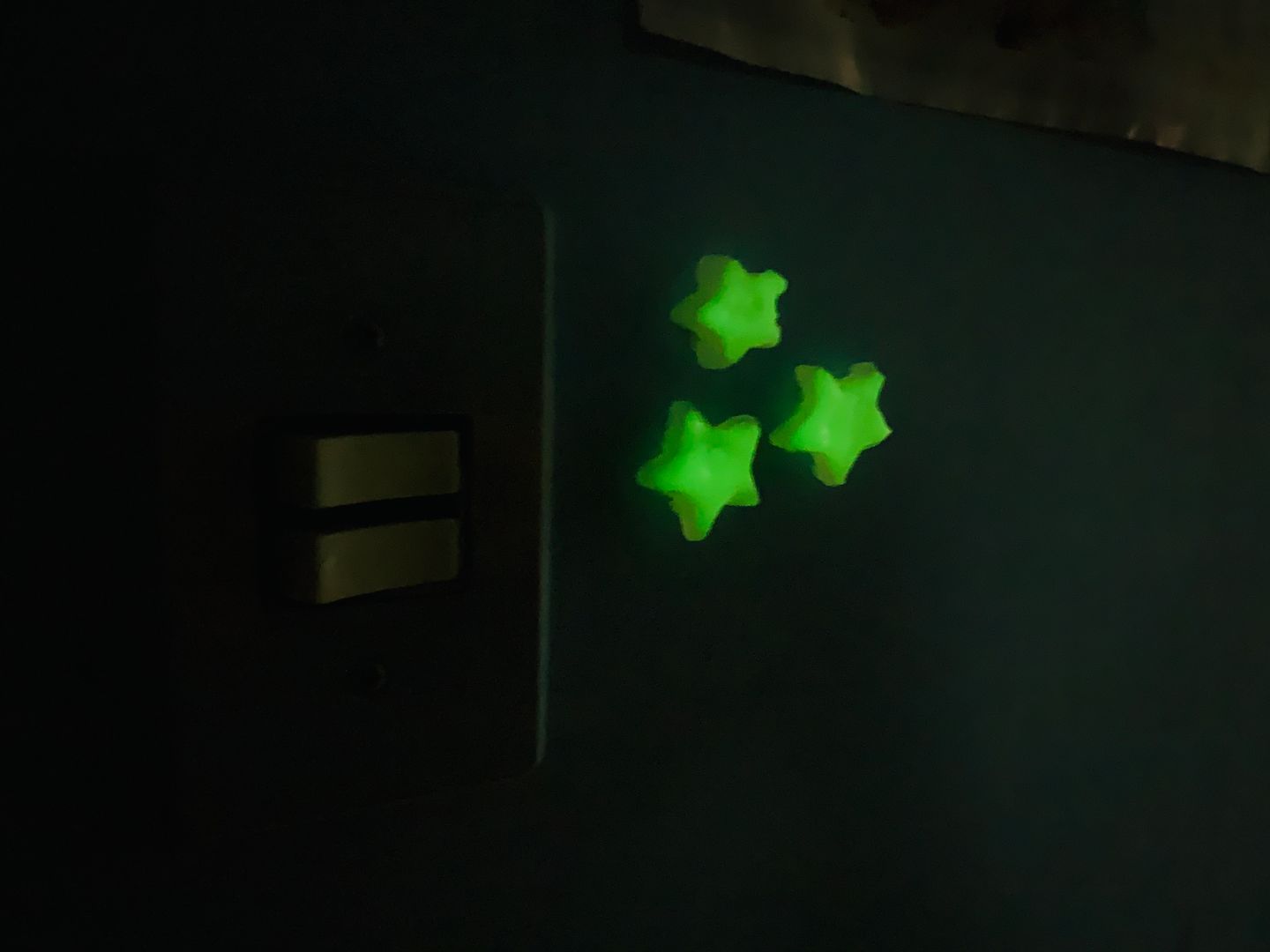 glow-stars-9-exciting-steps-on-how-to-make-glow-in-the-dark-stars-at