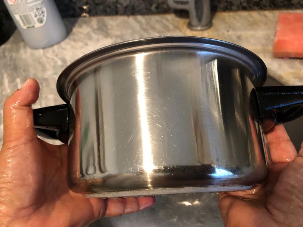 Learn How to Clean Stainless Steel Pots in 6 Easy Steps homify