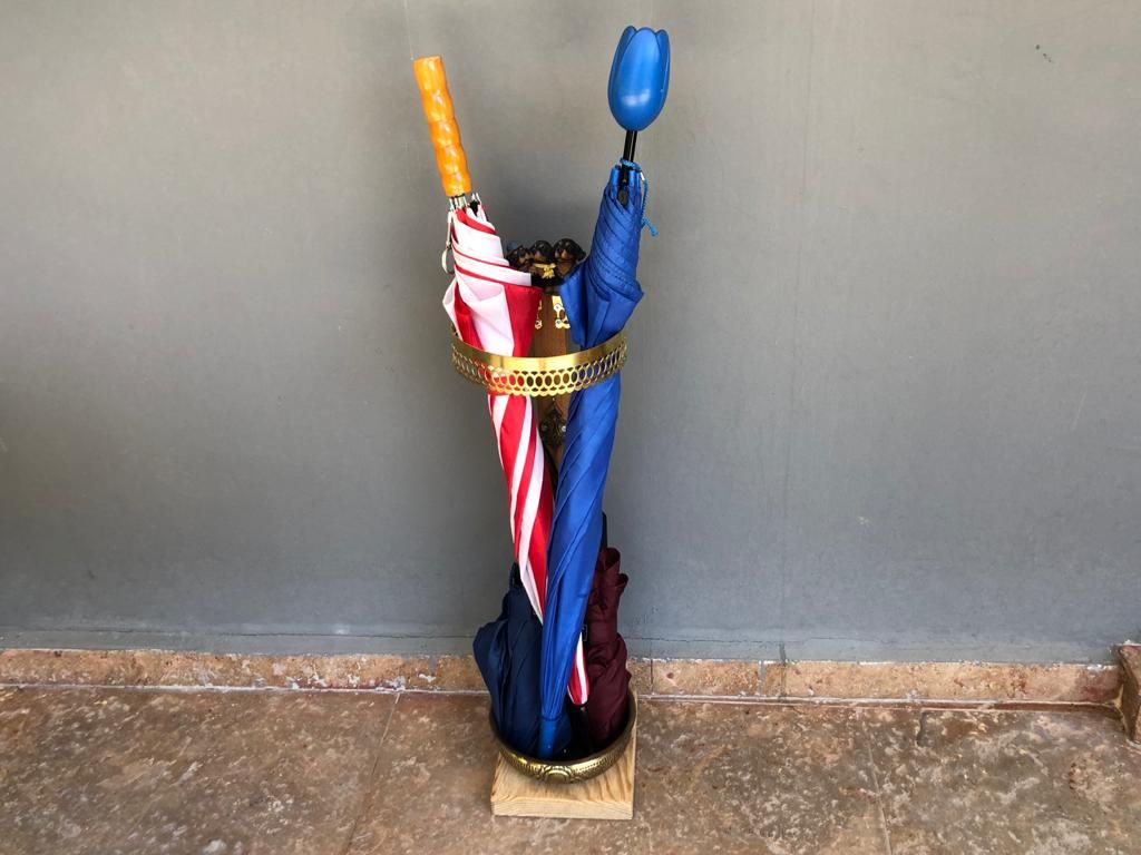 How To Make An Umbrella Stand In 12 Easy DIY Steps | homify
