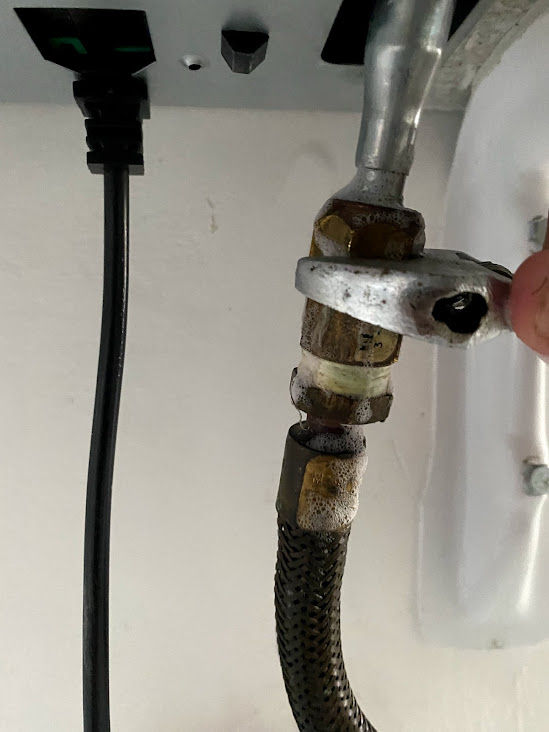 How To Find Gas Leak At Home? 8Step DIY Guide For Gas Leak Detection