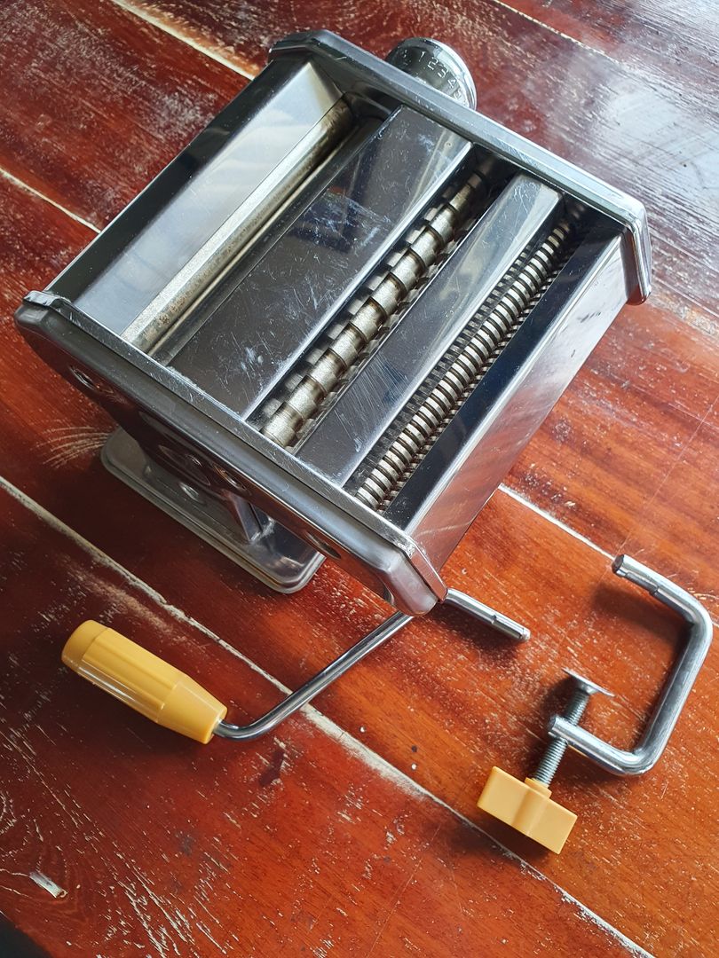 This Is How to Clean a Pasta Maker in 17 Steps homify