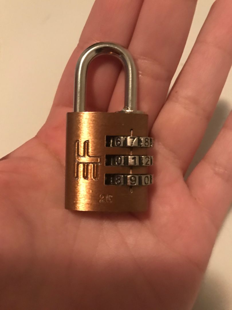 1. Adım: Şifreli kilidinizi alın