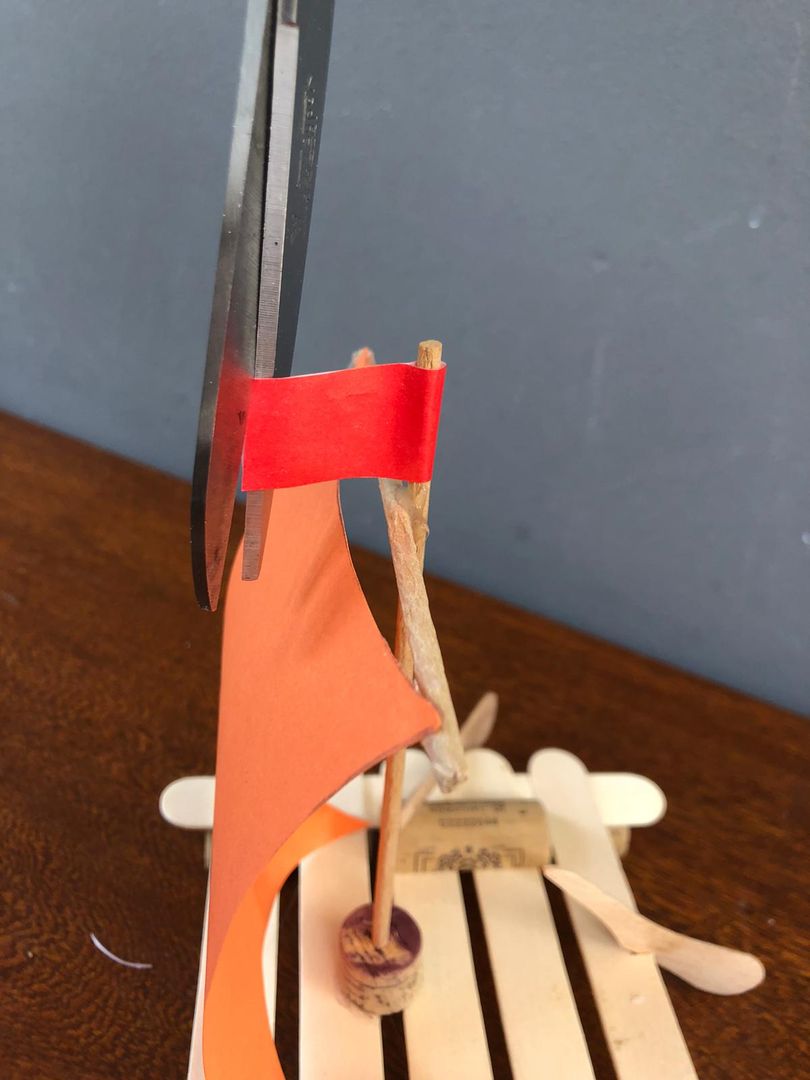 How to Make Popsicle Crafts for Kids: A Sailboat in 22 Steps