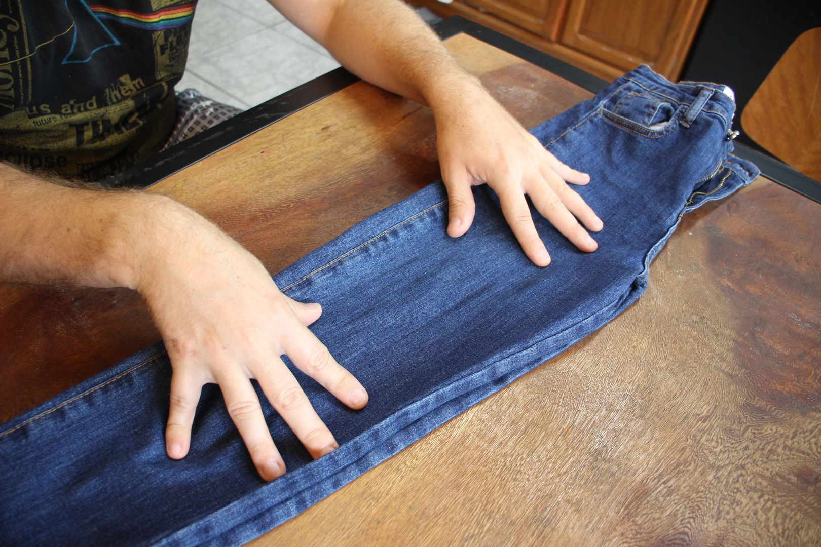 How to Fold Pants and Jeans