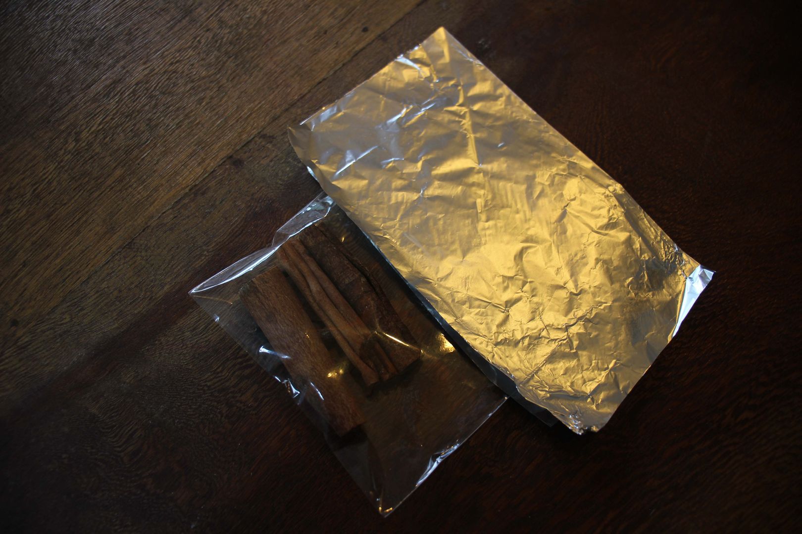 How to Seal a Plastic Bag l DIY Guide on Sealing a Plastic Bag in