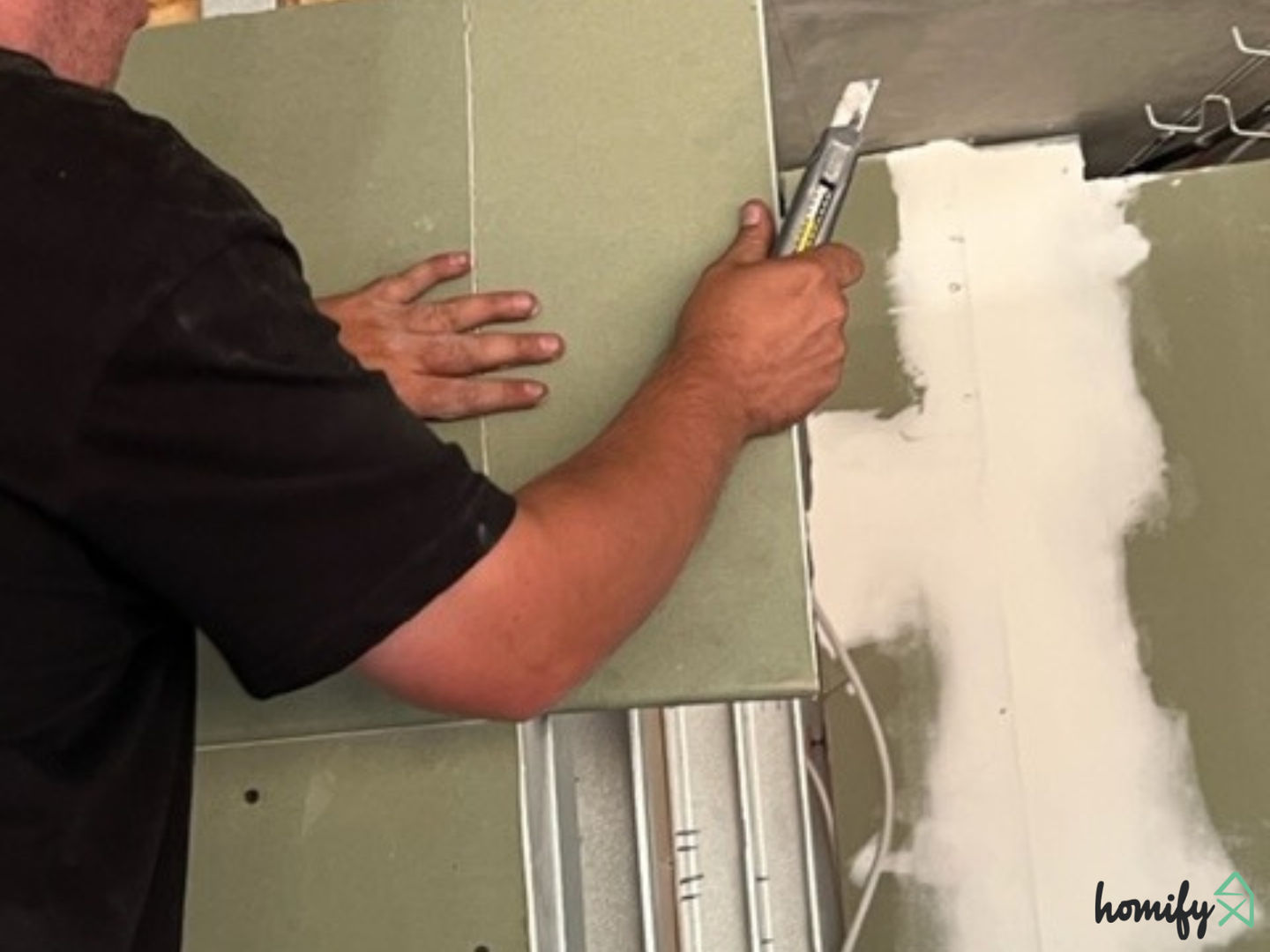 Refaire Mur Platre _ Comment Réparer Un Mur En Plâtre LQNUN — free download