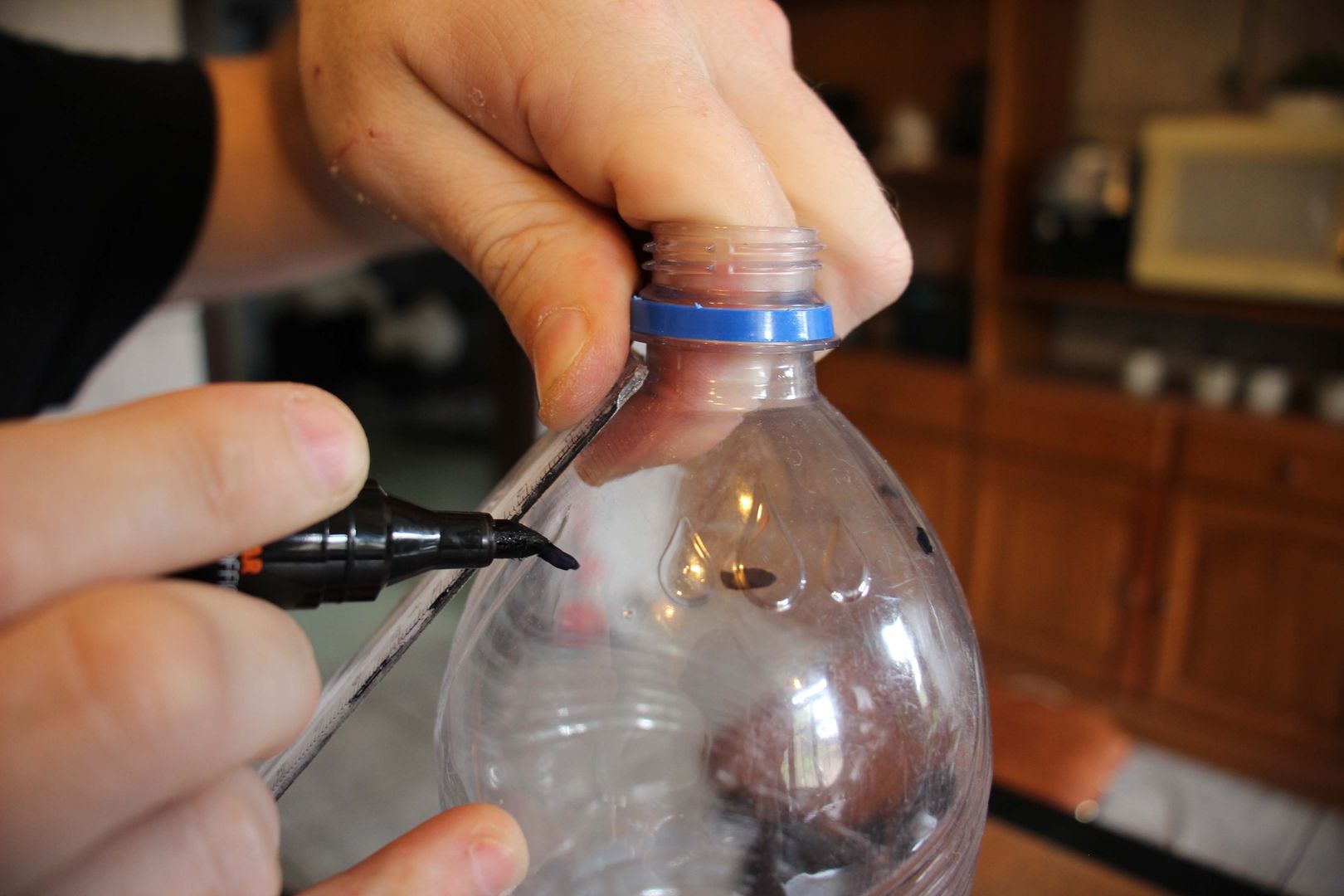 Make a Bag Dispenser From a Plastic Bottle (with Pictures) - Instructables