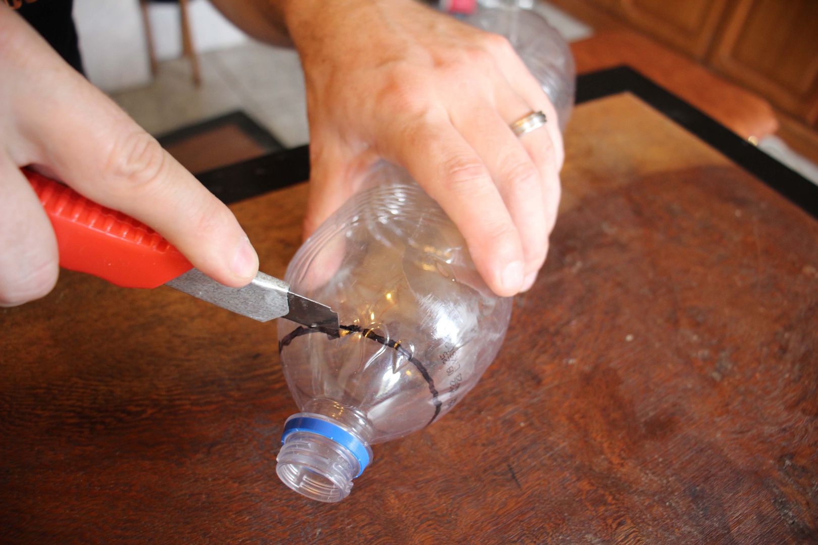 Make a Bag Dispenser From a Plastic Bottle (with Pictures) - Instructables