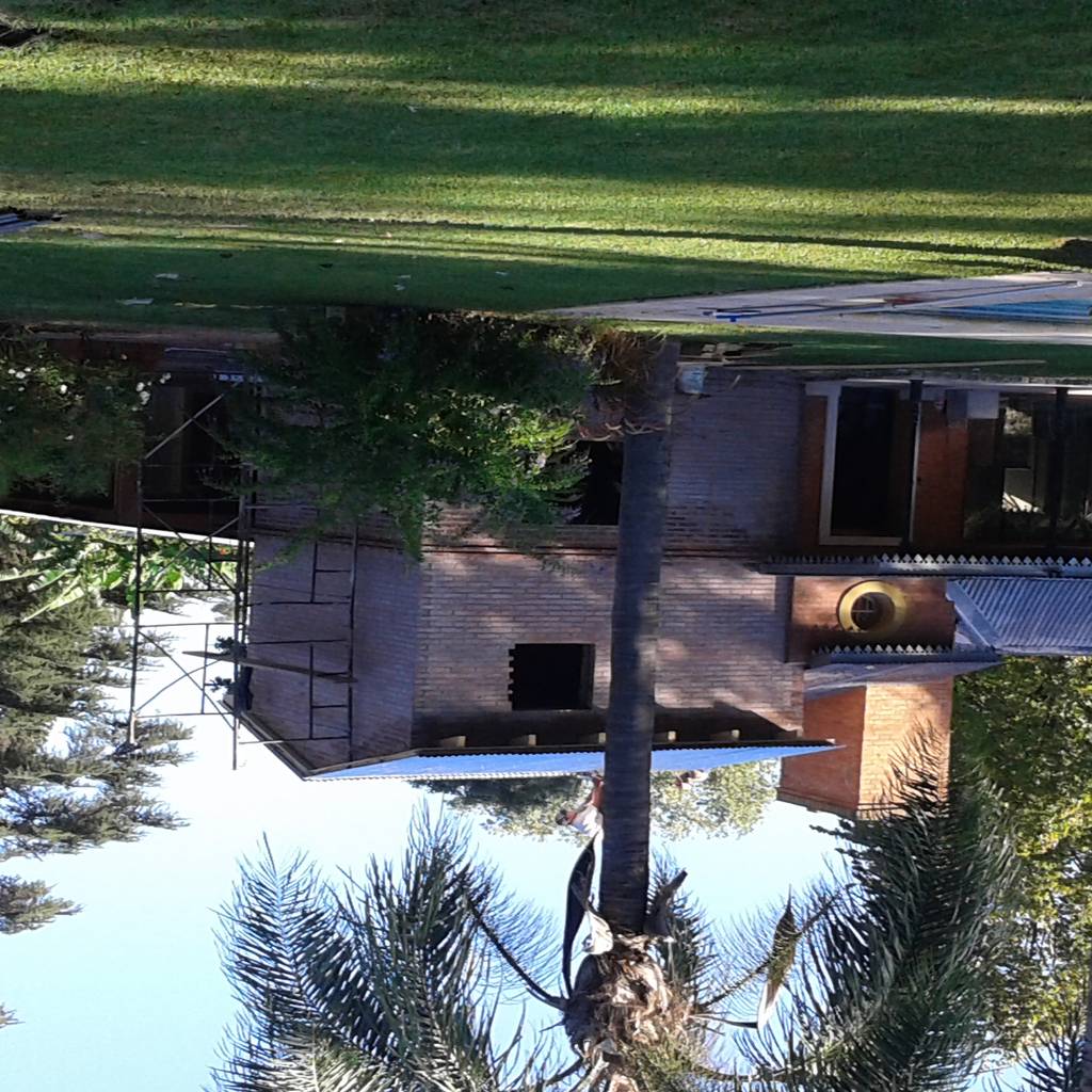Fachada despues ecos ingenieria casas de campo ladrillos rojo | homify