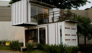  Houses by Ferraro Habitat