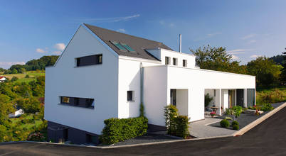 Straßenseite homify Moderne Häuser Wohnhaus, Einfamilienhaus