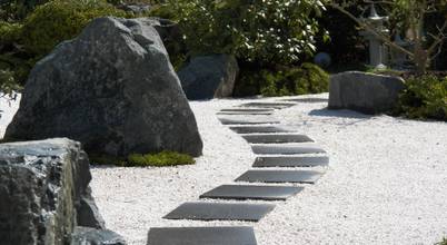 Von den Neunzigern in ein kontemplatives Gartenerleben 2015 - Privatgarten im ZEN - Stil Kokeniwa Japanische Gartengestaltung Asiatischer Garten